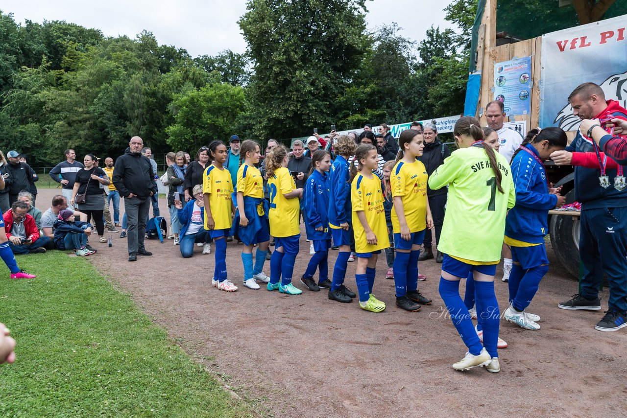 Bild 208 - Loewinnen Cup